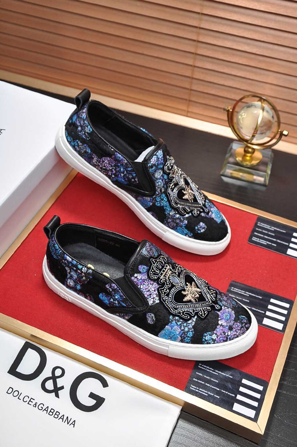 D*G sneaker